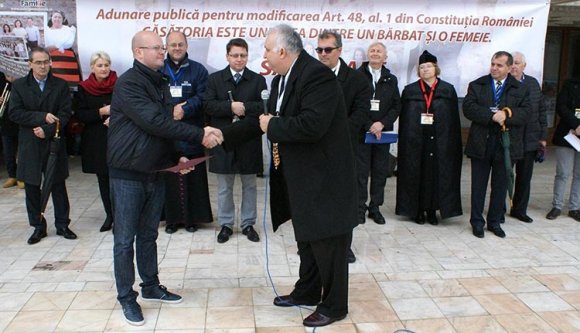 A melegházasság ellen szólalt fel Kereskényi Gábor polgármester