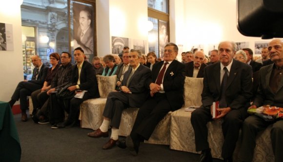 Öt erdélyi ötvenhatos elítéltet tüntetett ki az RMDSZ