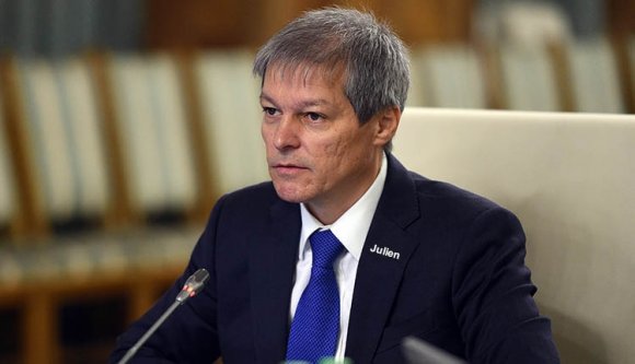 A kormányfő elárulta, miért van francia keresztneve is