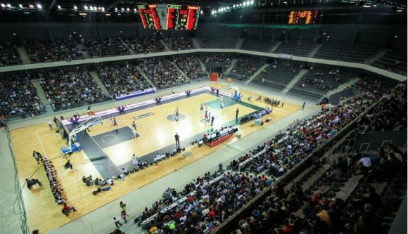 Magyar kosárszurkolók „szállják meg” Kolozsvárt