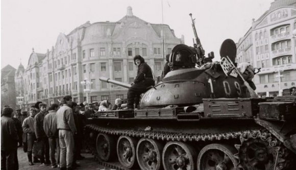 1989: nem volt forradalom?