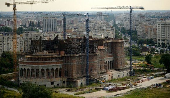 Mennyiért menti meg az ortodoxokat az überkatedrális?