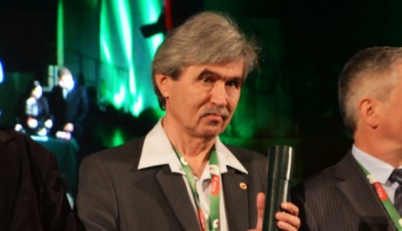 Gyűlöletbeszéd-ellenes törvényt akar Márton Árpád