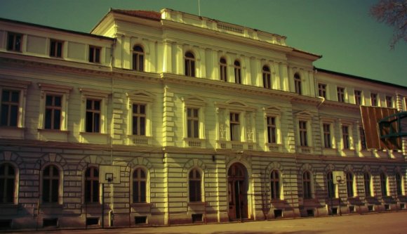 Iskolaépületet vásárolt a temesvári önkormányzat a katolikusoktól