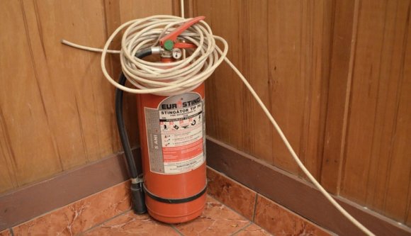 Tűzoltórazzia: rengeteg a szabálytalanság egy évvel a Colectiv-tűz után is