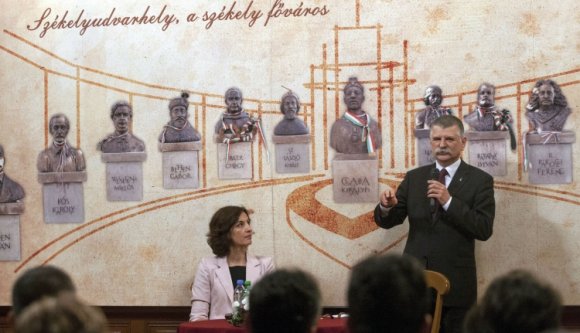 Kövér adna egy esélyt az RMDSZ-nek