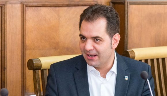 A háromszéki prefektus zároltatta Antal Árpád számláit