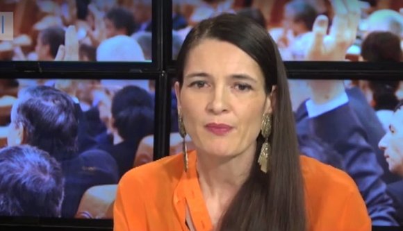 Kizárták az USR-ből az alelnök botránykeltő férjét