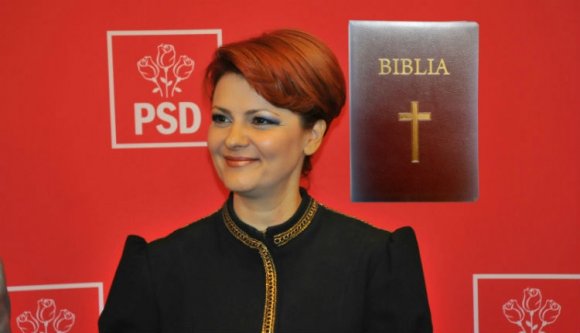 Bakik a kormány beiktatási ceremóniáján