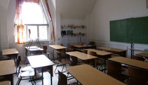 Több száz iskola továbbra is igazgató, aligazgató nélkül működik