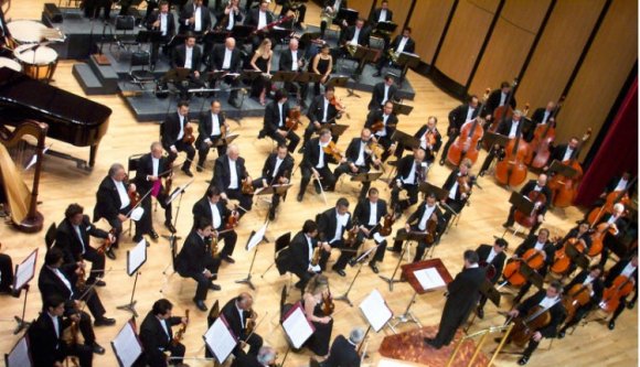 Ilyen, amikor a kolozsvári filharmónia „megbolondul” (VIDEÓ)
