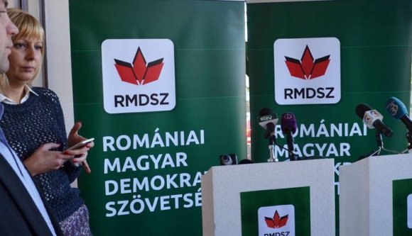 Egy kétségbeesett független pártújságíró nyílt levele