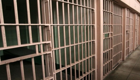 Iordache megkegyelmezéssel csökkentené a börtönök zsúfoltságát