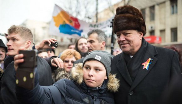 Áthallásos üzenetet küldött Iohannis a „kis egyesülésre”