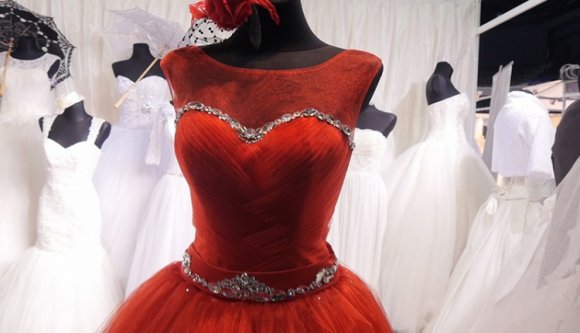 Esküvőpláza, avagy a szerelem végkiárusítása (VIDEÓ)