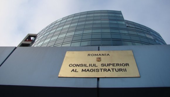 Visszahívták az igazságügyi tárcához delegált ügyészeket