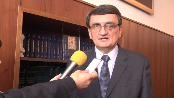 Halleluja! Megtámadja a nép ügyvédje a Btk-módosító rendeletet