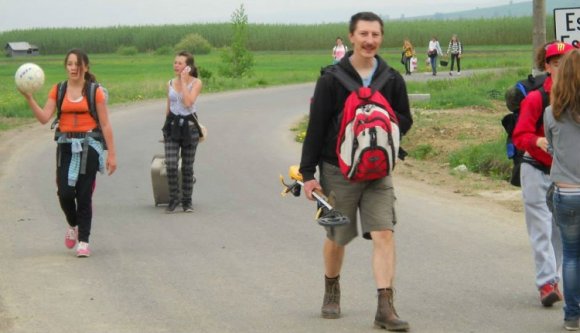 Visszaadja az Ezüstfenyő-díjat Hegyeli Attila