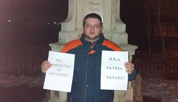 Beperelte a PSD-s polgármester a város egyetlen tüntetőjét