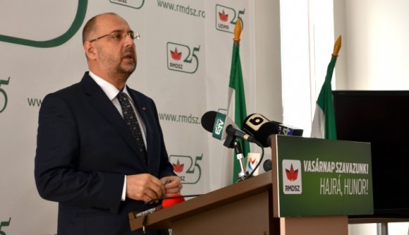 A romániaiak harmada választana magyar államfőt