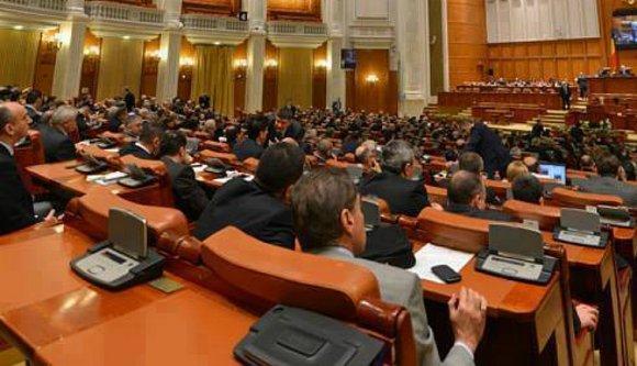 Csoma Botond megszüntetné a hallgatólagos elfogadást