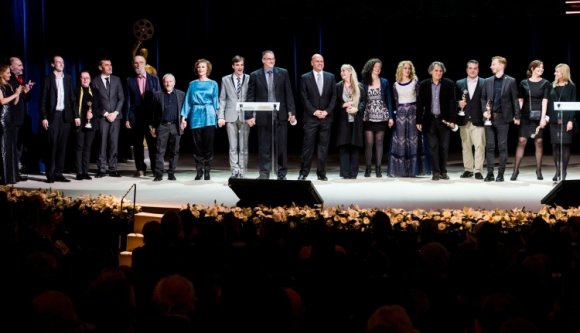 Filmhét: újabb díj a Mindenkinek, A martfűi rém a sztár