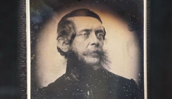 Először nézhetünk Kossuth Lajos szemébe