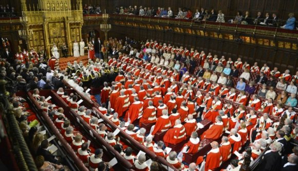 A Lordok Háza is igent mondott – jöhet a Brexit