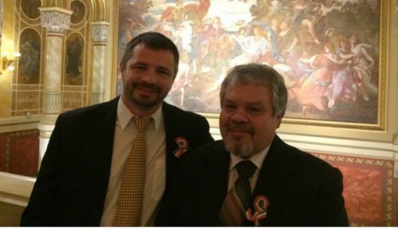 Erdélyi írókat is díjaztak a magyar nemzeti ünnepen