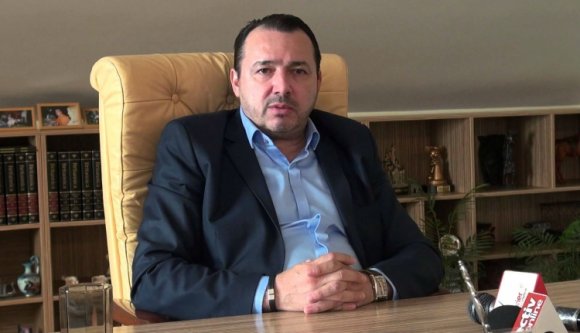 Ügyészségi eljárás indult a gépkarabélyos PSD-képviselő ellen