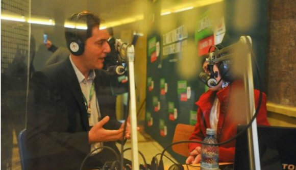 Ennyi mondanivalója van Kovács Péternek a kolozsvári zászlóbotrányról