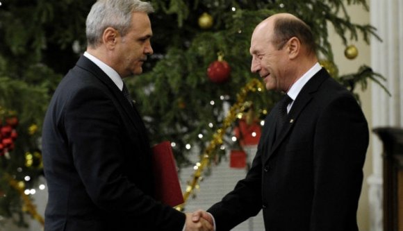 Így szívatják egymást a román parlamentben