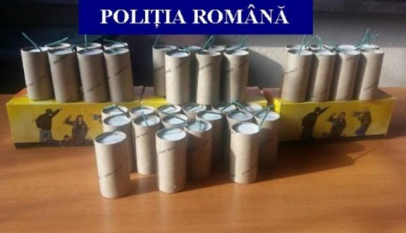 Mit tesz a leleményes szurkoló, hogy a meccsen ne maradjon petárda nélkül?