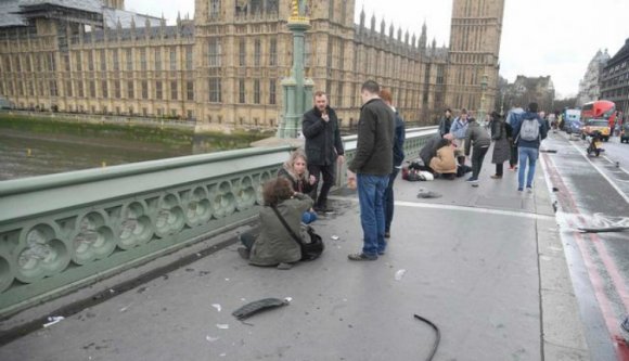 Londoni merénylet: még mindig súlyos, de javuló állapotban a román sérült