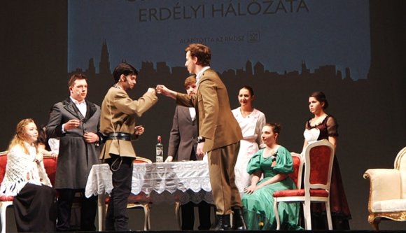 Kolozsvárt örökbe fogadták a magyar diákok (VIDEÓ)