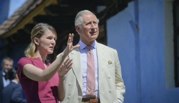 Romániába érkezett Károly herceg