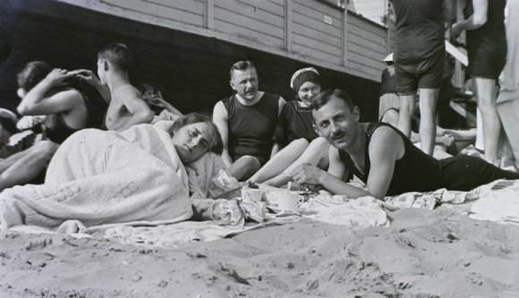 Alámerülés az erdélyi fürdőélet történetében