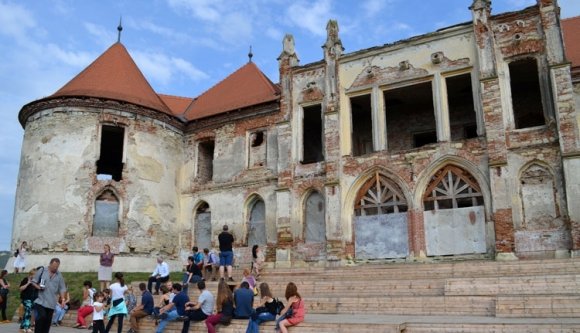 Érdekel a restaurálás? Irány a Bánffy-kastély!