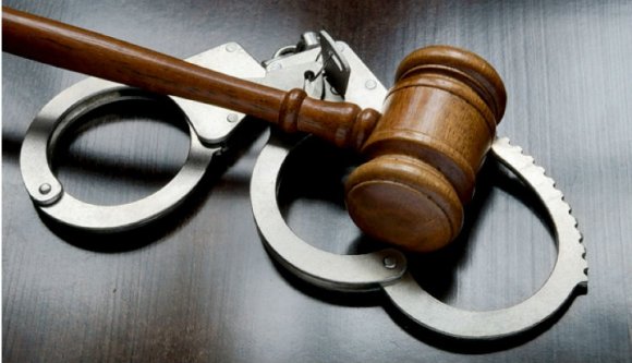 Hétezer eurót fizethet a magyar állam egy betörőnek, mert sérültek a jogai