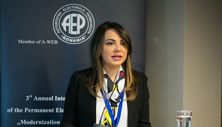 Több százezer euróval vesztegethették meg a választási hatóság volt vezetőjét