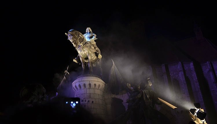 Mátyás, az Igazságos „belovagol” Erdélybe