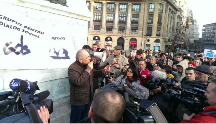 A csúcsértelmiségiek nem lájkolják Pontát