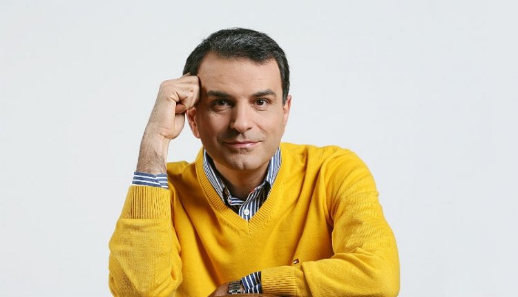 Mi a román?