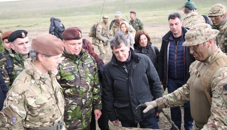 Románia az észak-atlanti szövetség éltanulója