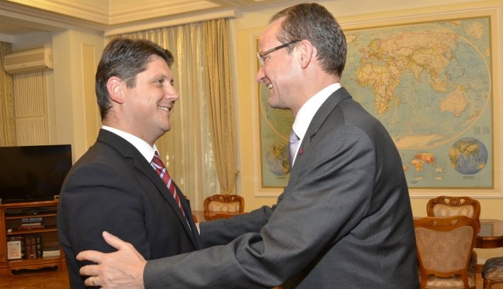 Már szóba se állnak a vád alá helyezett Pontával