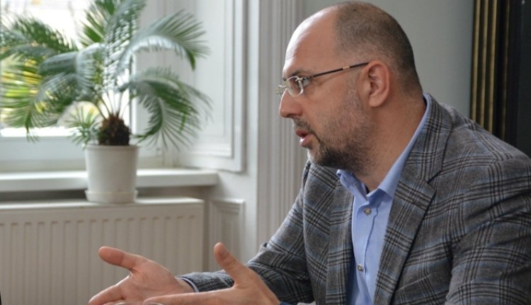 Javulnak-e a magyar-román kapcsolatok az új miniszter színre lépésével?