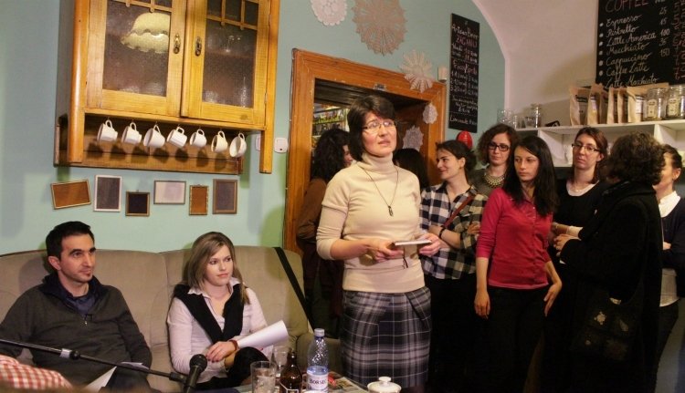 Szinglik Erdélyben: nem önként választott életforma