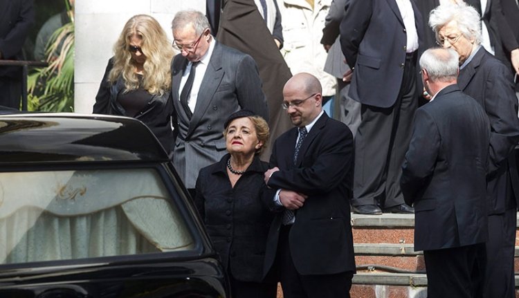 Utolsó útjára kísérték Kertész Imrét