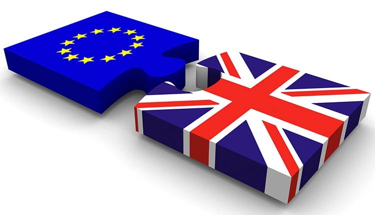 Ma dől el, hogy kilép-e az EU-ból Nagy-Britannia