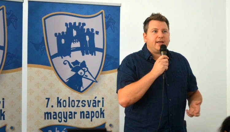 Tudja, ki alkotta meg a világ első sztereoszkopikus épületvetítését?